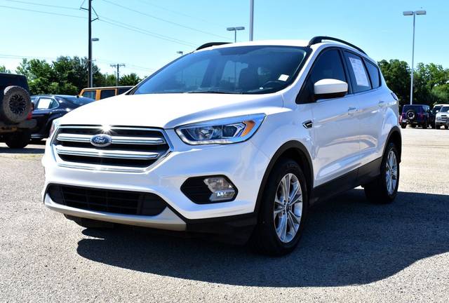 2019 Ford Escape SEL FWD photo