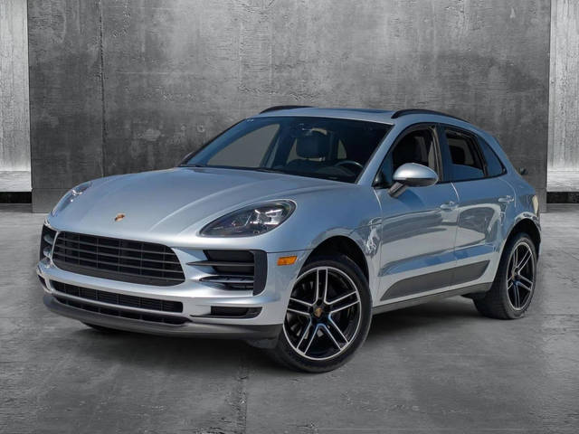 2019 Porsche Macan  AWD photo