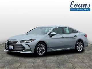 2019 Toyota Avalon Limited FWD photo