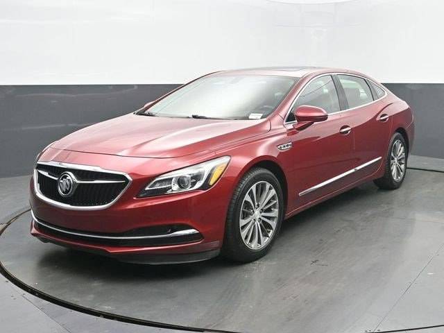 2019 Buick LaCrosse Essence AWD photo