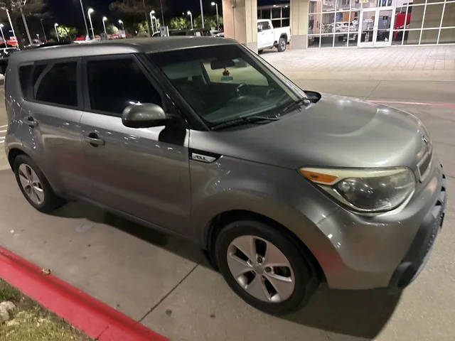 2015 Kia Soul Base FWD photo