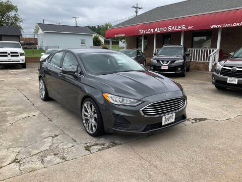 2019 Ford Fusion SE FWD photo