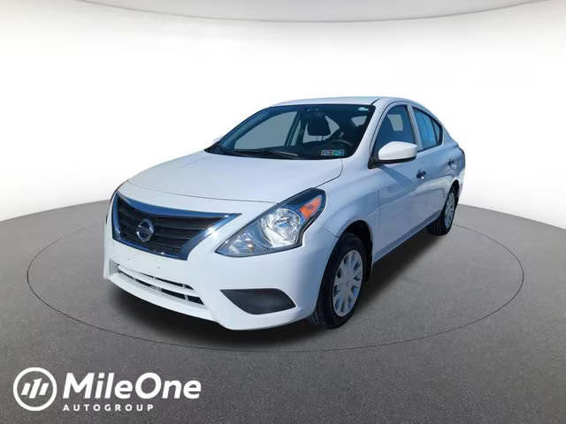 2019 Nissan Versa S FWD photo