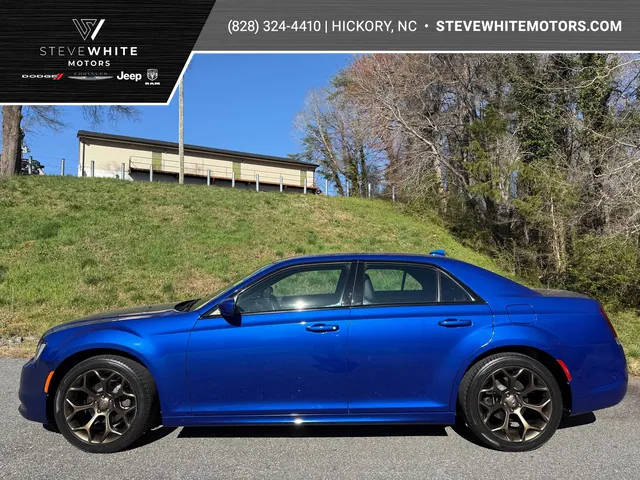 2019 Chrysler 300 300S RWD photo