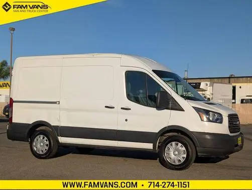 2018 Ford Transit Van RWD photo