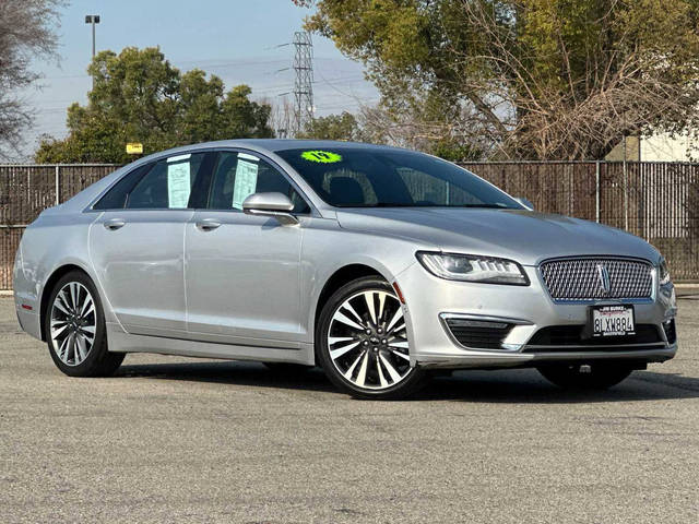 2019 Lincoln MKZ Hybrid Reserve II FWD photo