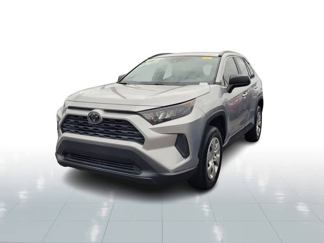 2019 Toyota RAV4 LE FWD photo