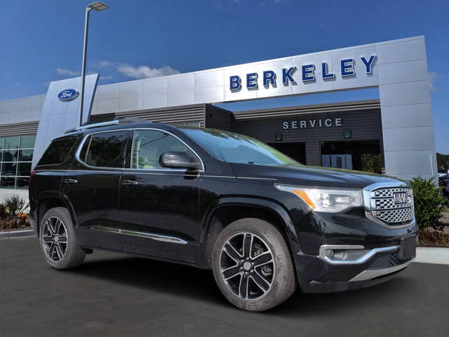 2019 GMC Acadia Denali FWD photo