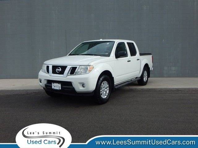 2015 Nissan Frontier SV 4WD photo