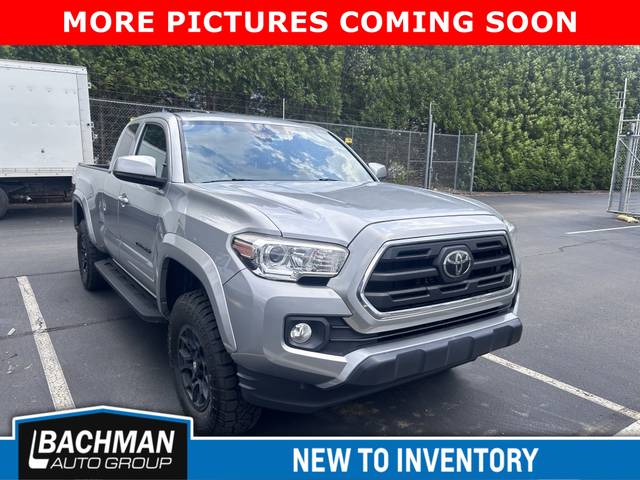 2019 Toyota Tacoma SR5 4WD photo