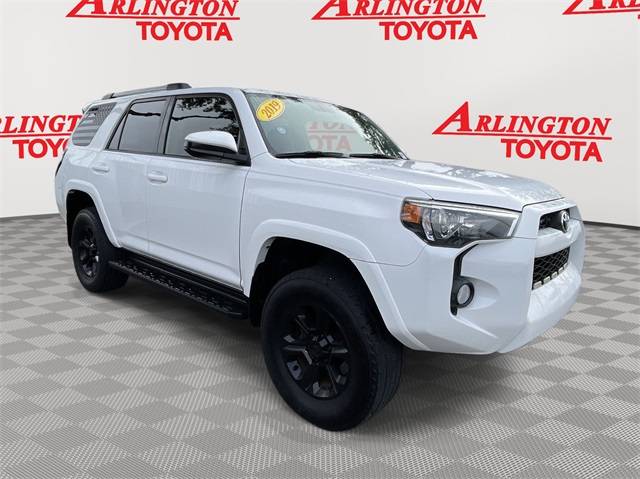 2019 Toyota 4Runner SR5 4WD photo