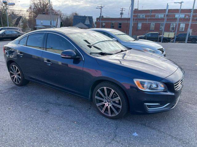 2015 Volvo S60 T6 Drive-E FWD photo