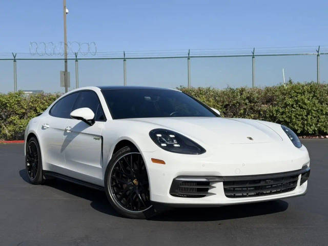 2018 Porsche Panamera 4 E-Hybrid AWD photo