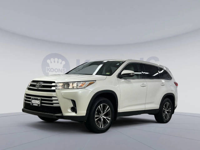 2019 Toyota Highlander LE AWD photo