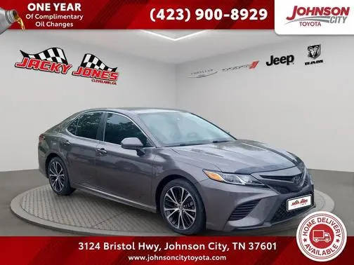 2019 Toyota Camry SE FWD photo