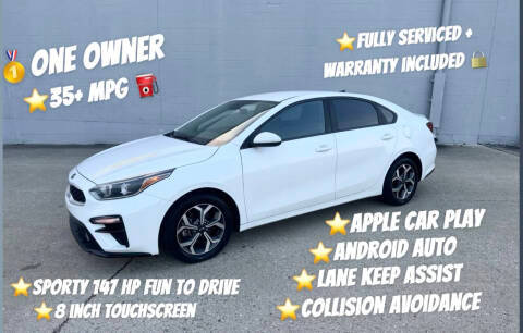 2019 Kia Forte LXS FWD photo