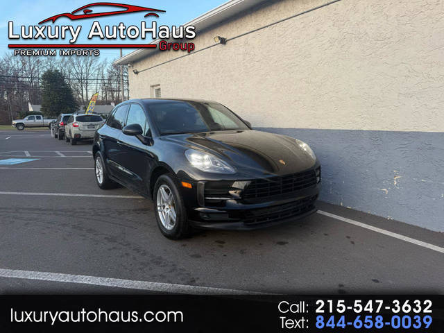 2019 Porsche Macan AWD photo