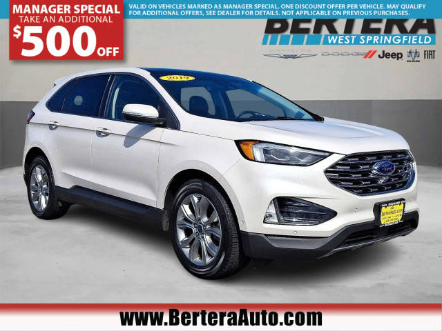 2019 Ford Edge Titanium AWD photo