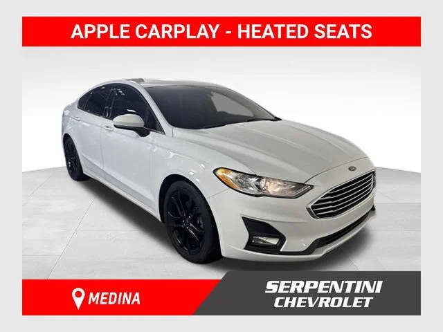 2019 Ford Fusion SE FWD photo