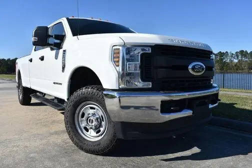 2019 Ford F-250 Super Duty XL 4WD photo