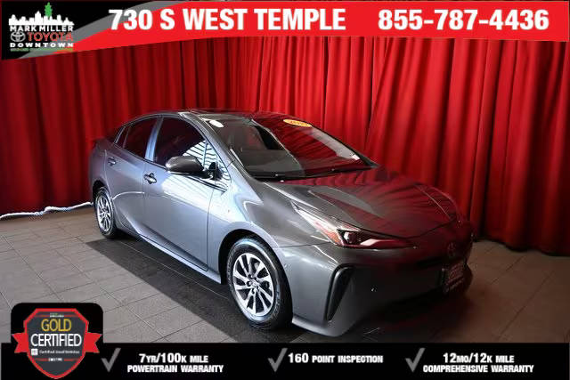 2019 Toyota Prius XLE FWD photo