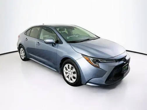 2020 Toyota Corolla LE FWD photo
