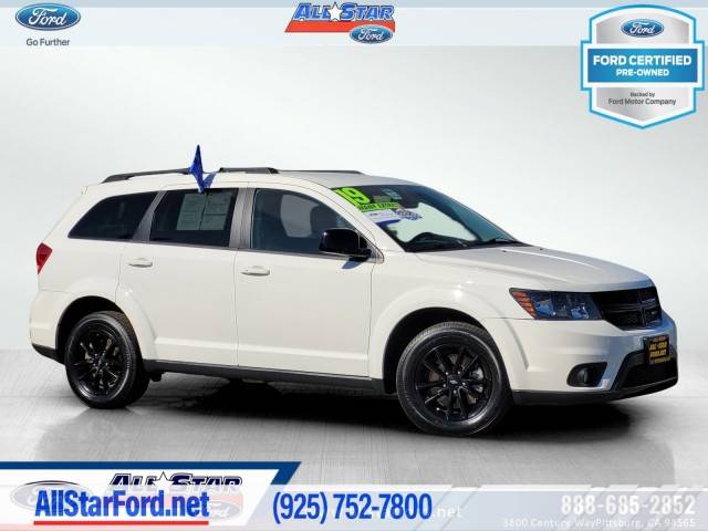 2019 Dodge Journey SE FWD photo