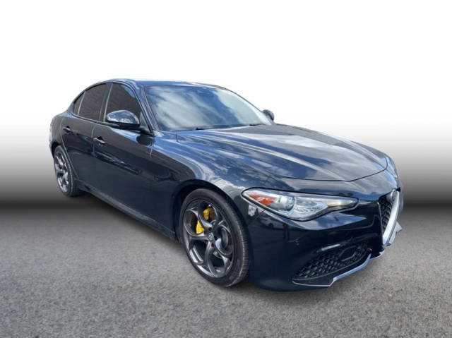 2019 Alfa Romeo Giulia Ti Sport RWD photo