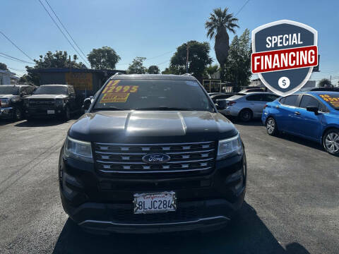 2017 Ford Explorer Limited FWD photo
