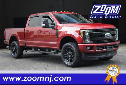 2019 Ford F-350 Super Duty LARIAT 4WD photo