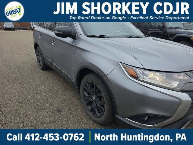 2019 Mitsubishi Outlander LE FWD photo