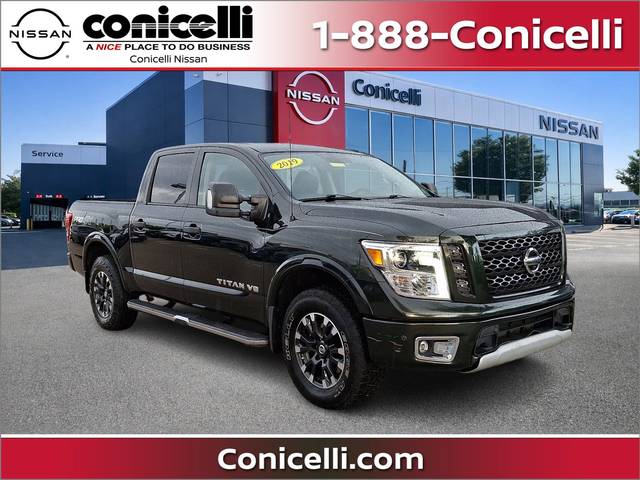 2019 Nissan Titan PRO-4X 4WD photo
