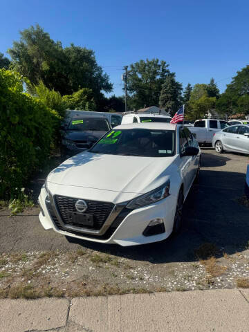2019 Nissan Altima 2.5 SR FWD photo