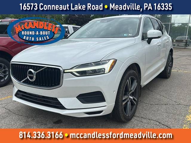 2019 Volvo XC60 Momentum AWD photo