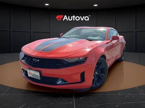 2019 Chevrolet Camaro 1LT RWD photo