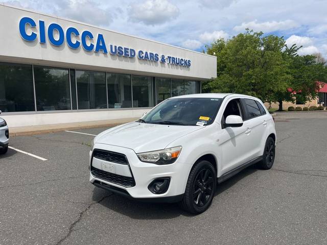 2015 Mitsubishi Outlander Sport ES FWD photo