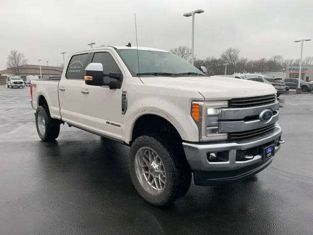 2019 Ford F-250 Super Duty King Ranch 4WD photo