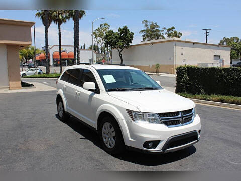 2019 Dodge Journey SE FWD photo