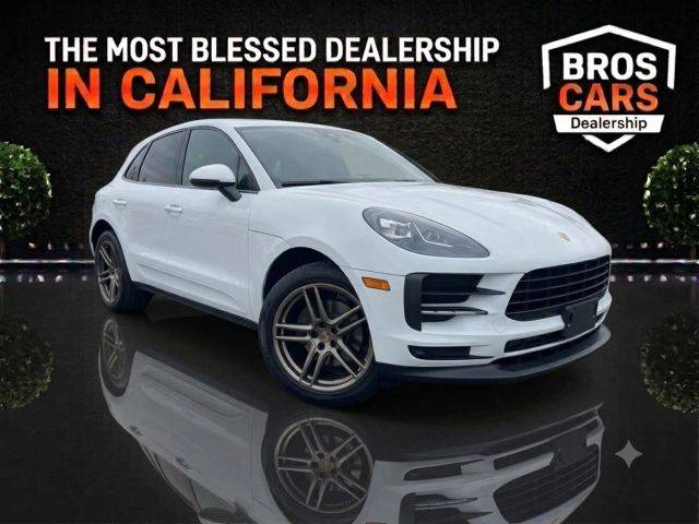 2019 Porsche Macan AWD photo