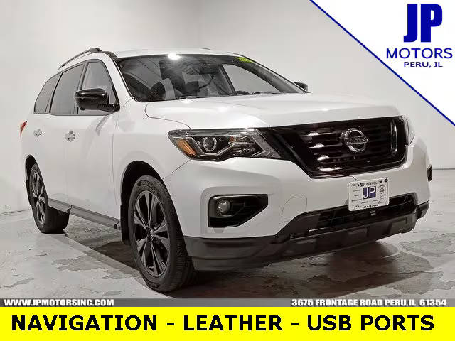 2018 Nissan Pathfinder SL 4WD photo