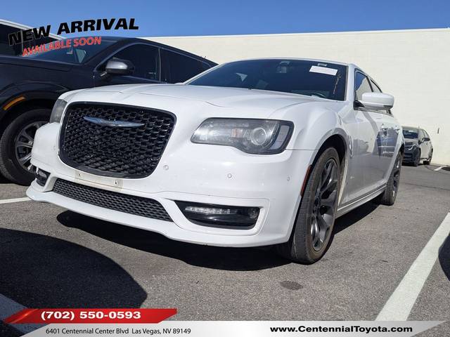 2018 Chrysler 300 300S RWD photo