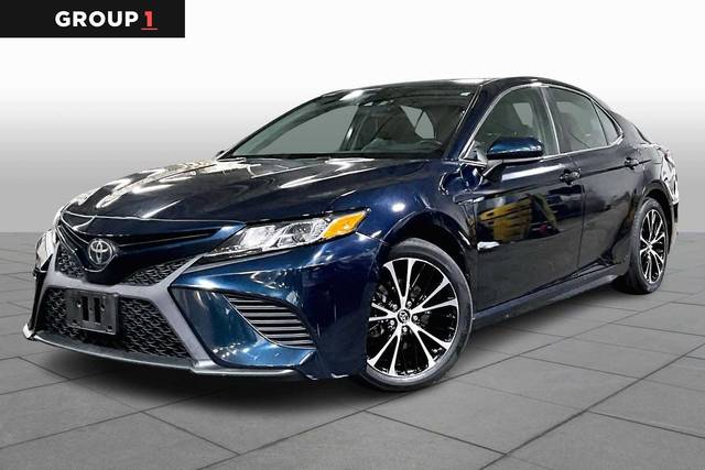 2019 Toyota Camry SE FWD photo