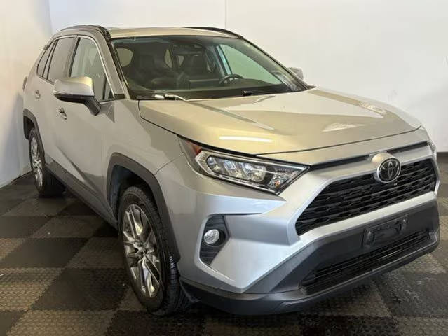 2019 Toyota RAV4 XLE Premium AWD photo