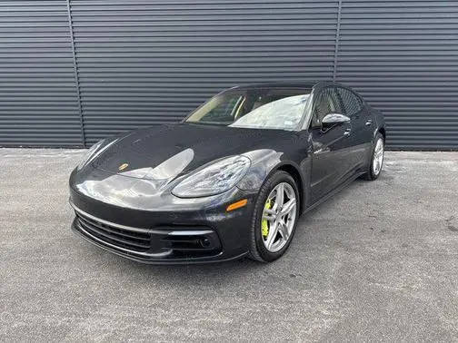 2019 Porsche Panamera 4 E-Hybrid AWD photo