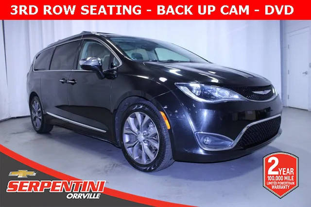 2019 Chrysler Pacifica Minivan Limited FWD photo