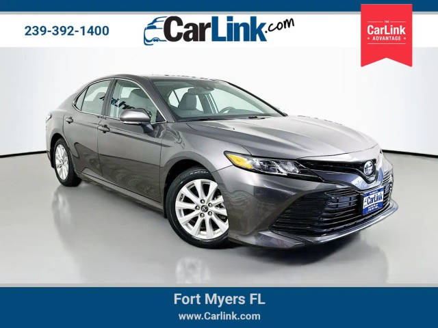 2019 Toyota Camry LE FWD photo