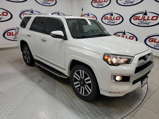 2019 Toyota 4Runner Limited RWD photo