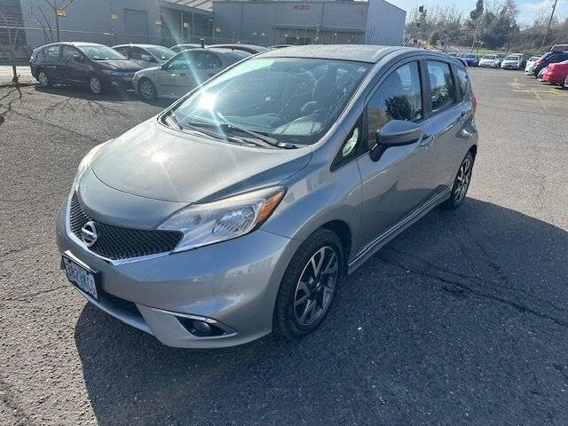2015 Nissan Versa Note SR FWD photo