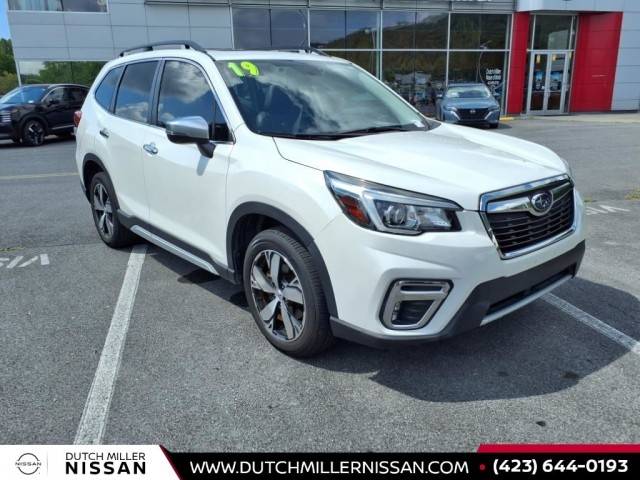 2019 Subaru Forester Touring AWD photo