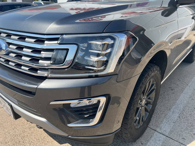 2019 Ford Expedition Limited 4WD photo